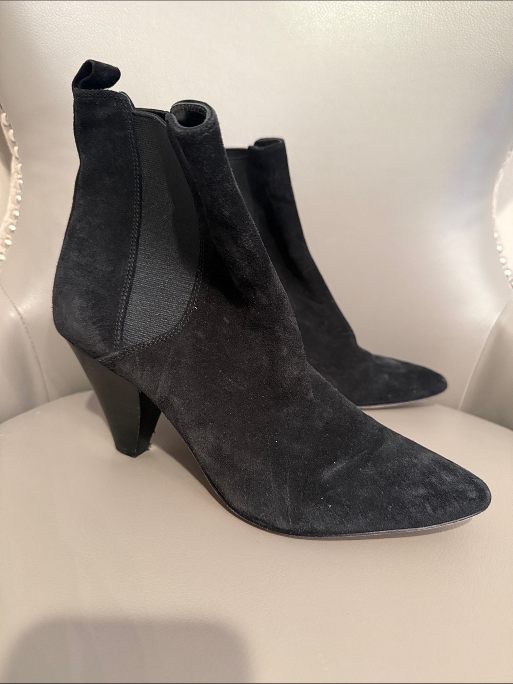 Veronica Beard Black Suede Pointed Toe Ankle Boots size 8.5